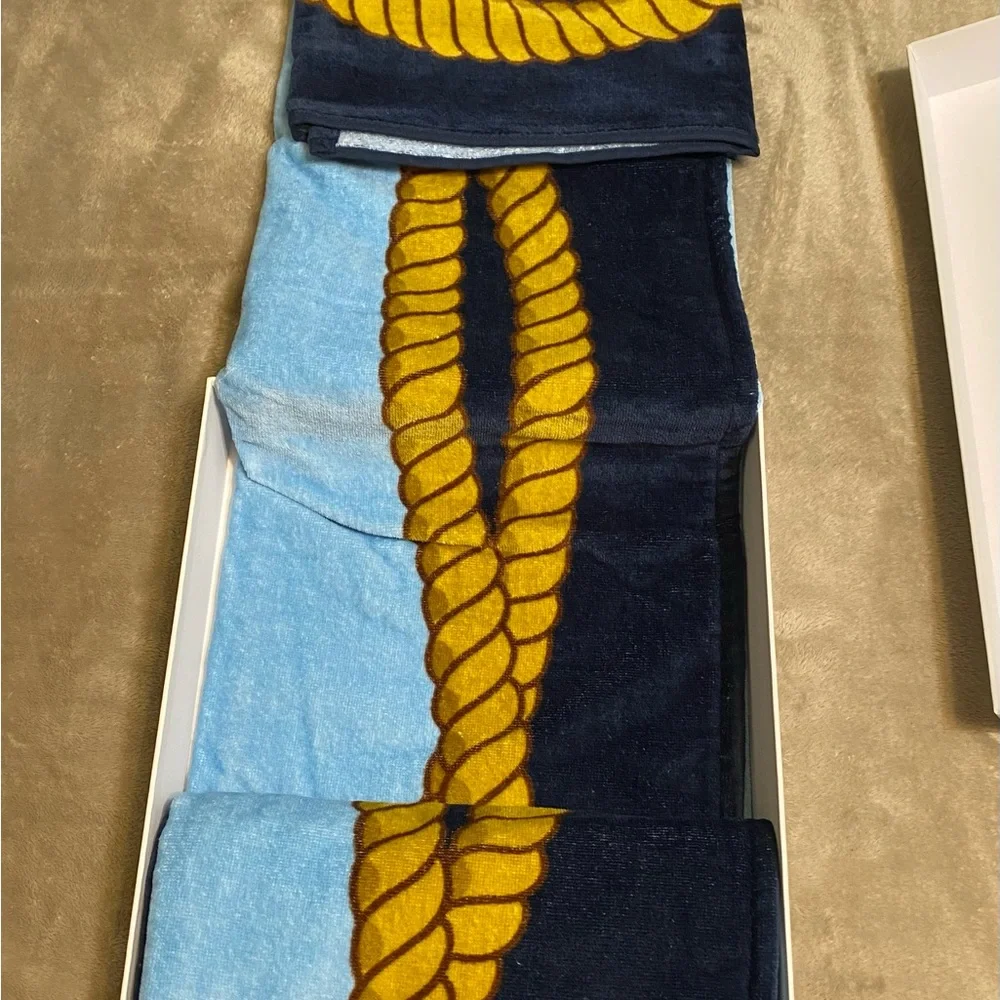 Dolce gabbana towel new… cotton